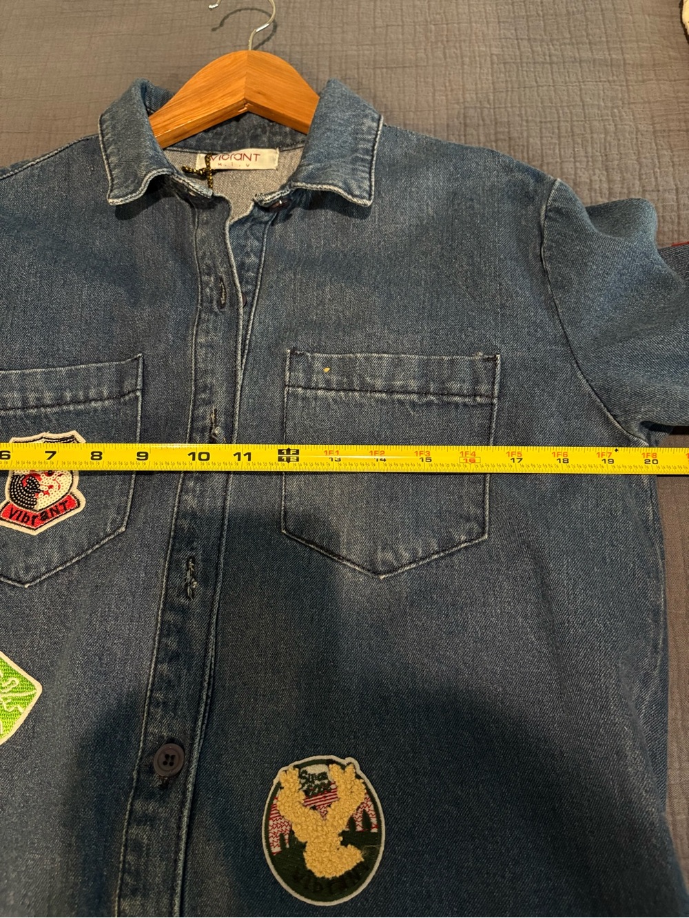 Retro Utility Denim Patch Button-Up Collar High-Low Festival Shacket - Boho - Picture 10 of 12